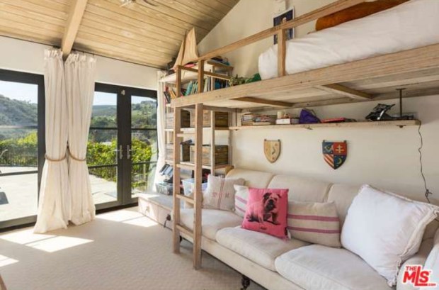 IShfjwfttaosxz0000000000